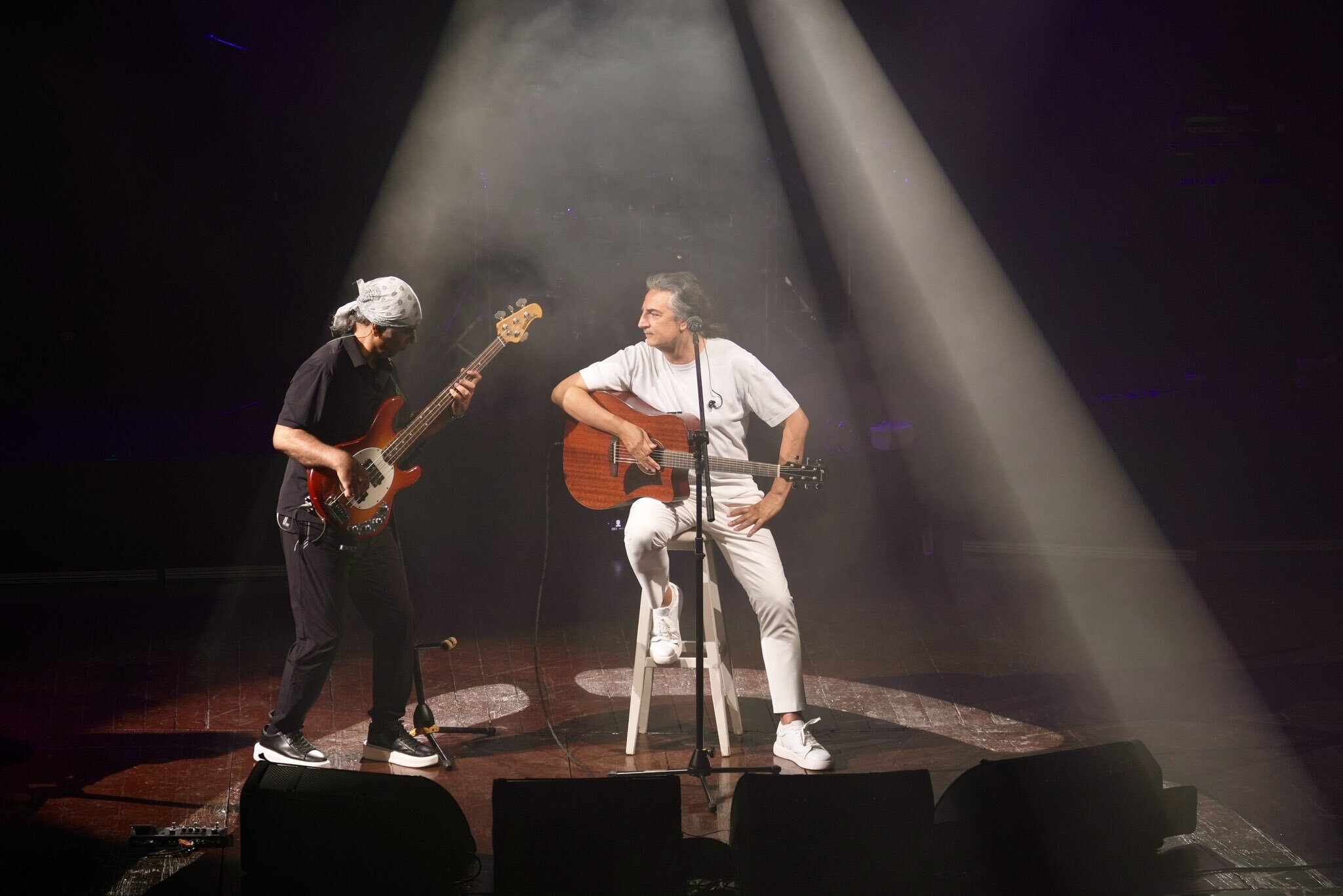 Sanatçı Çelik’ten Sağlık Çalışanlarına Konser Sözü