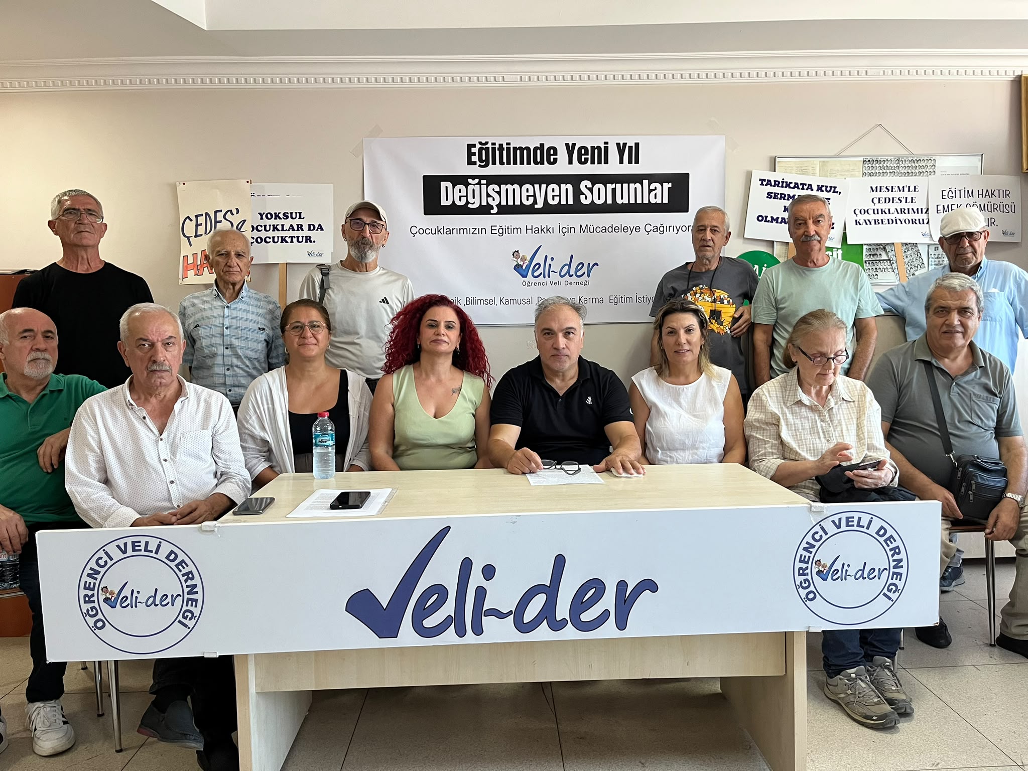 Veli-der Kartal’da basın açıklaması gerçekleştirdi: Tarikat ve cemaatlerin eğitim alanındaki tüm faaliyetlerine son verilmelidir